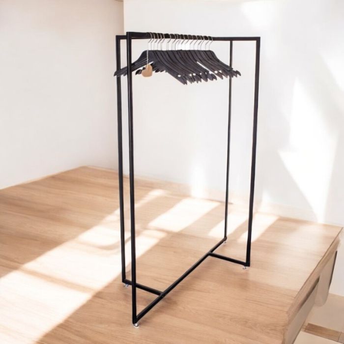 Clothes rail - Black